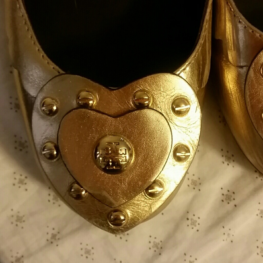 Tory Burch heart gold flats - Picture 8 of 8